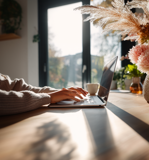 Typend in de huiskamer
